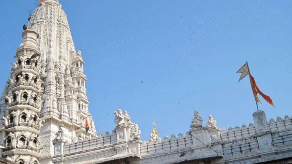 Babulnath temple mumbai